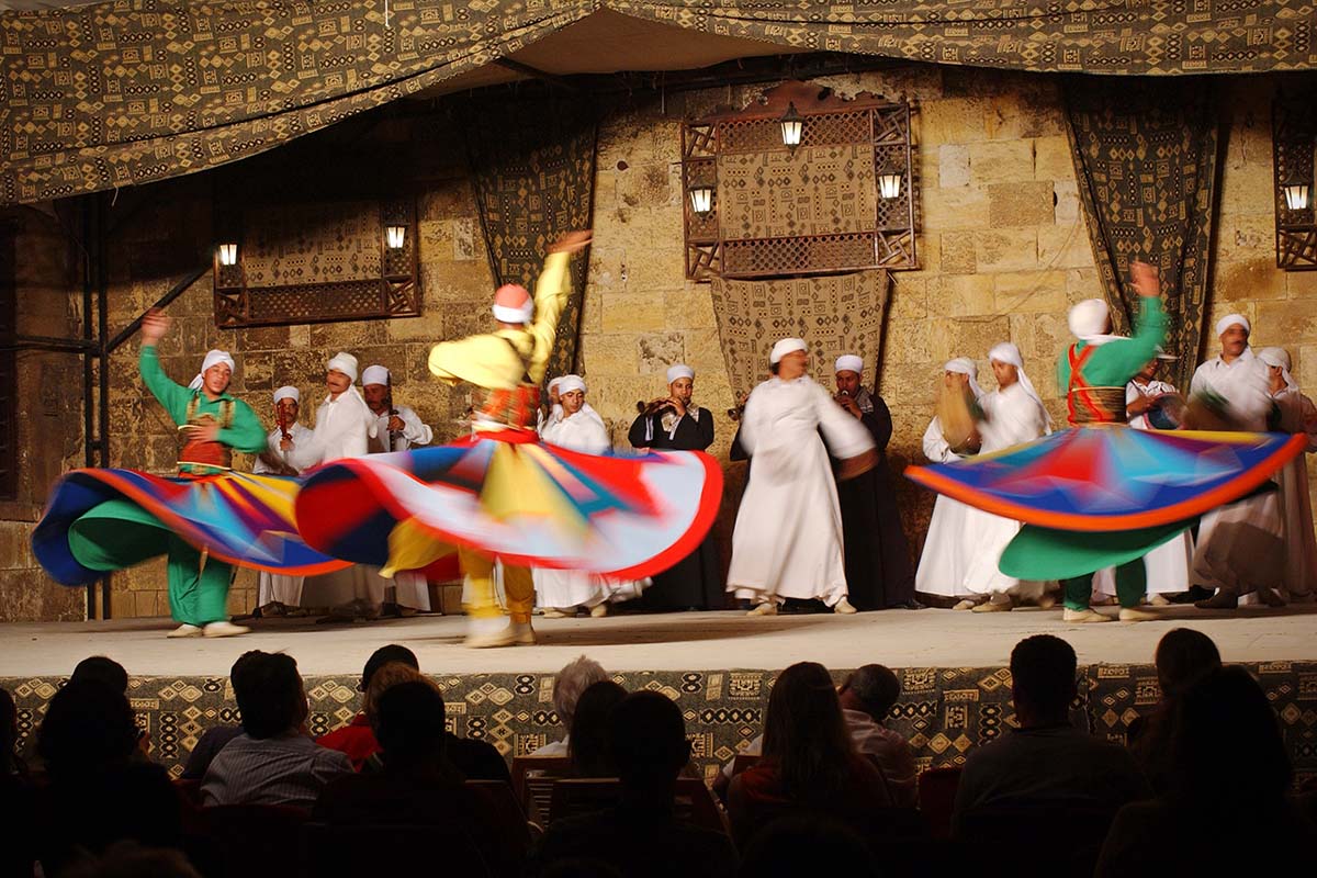 Spectacle de derviches en Égypte