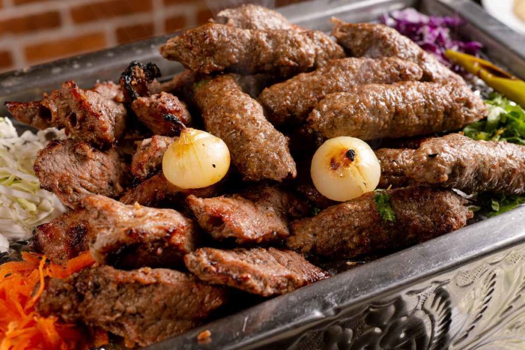 O que é kofta e como ela é cozida?
