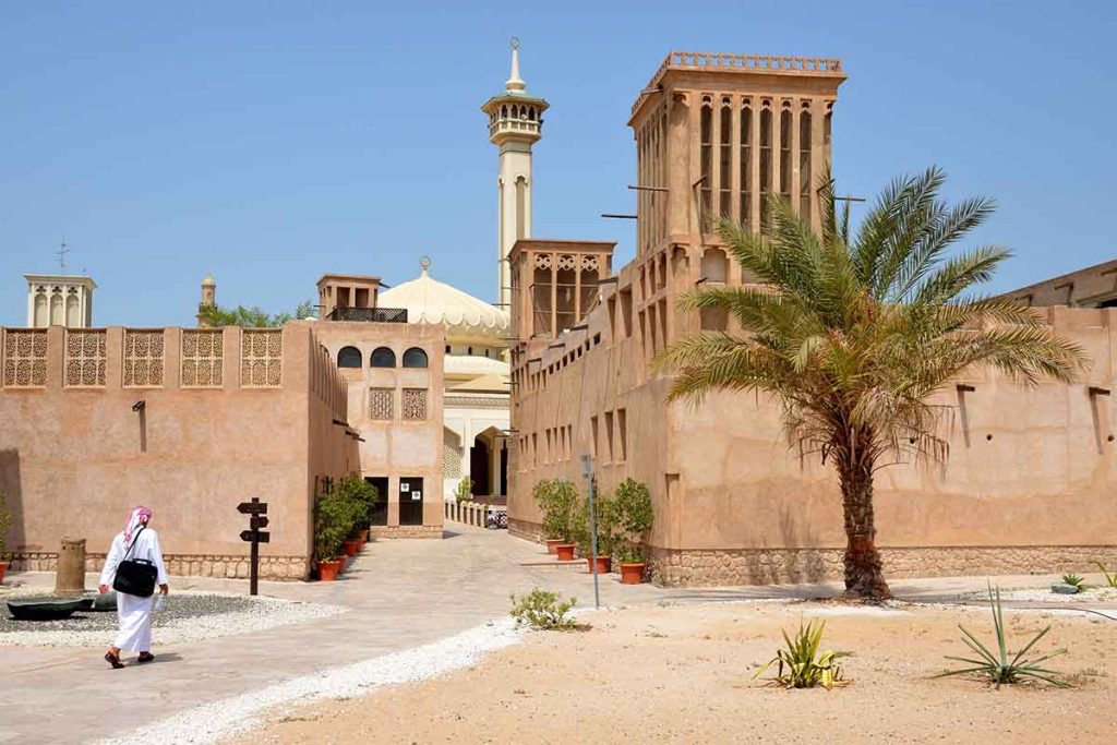 Strada vecchia di Dubai