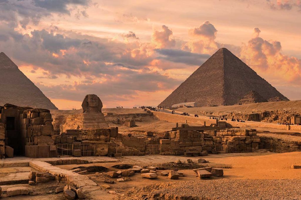 Itinerario delle piramidi di giza combinato con la Giordania