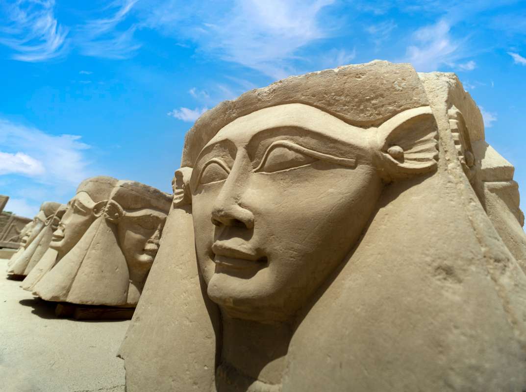 Cabeza de Hathor en Dendera